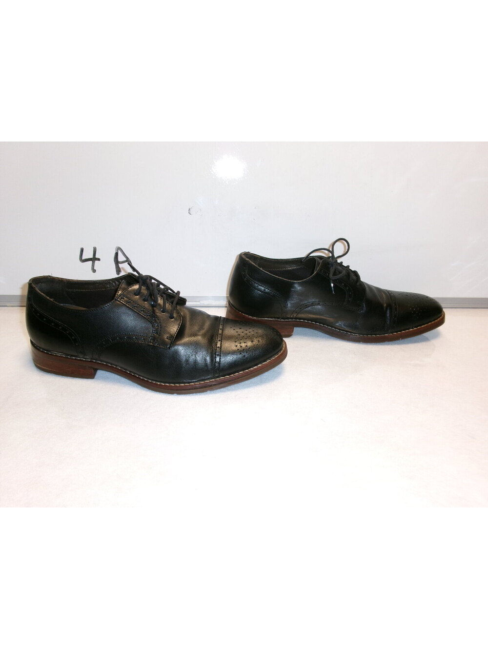 JOHNSON & MURPHY Men's Black Leather Dress Shoes Size 9.5 M